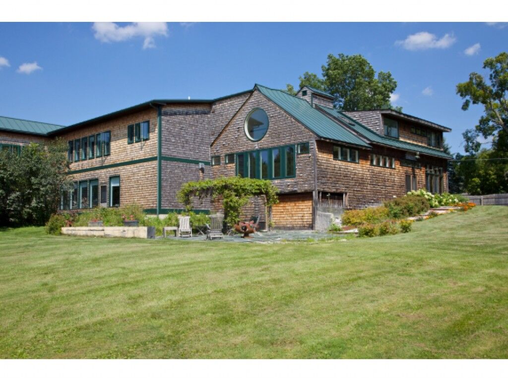 Property Photo: 86 Spear Street VT 05445