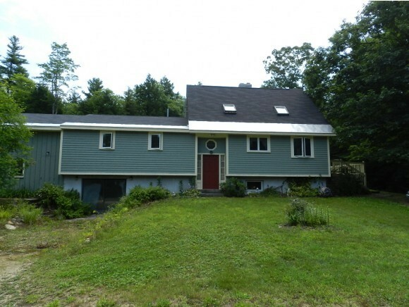Property Photo: 453 Peacham Road NH 03225
