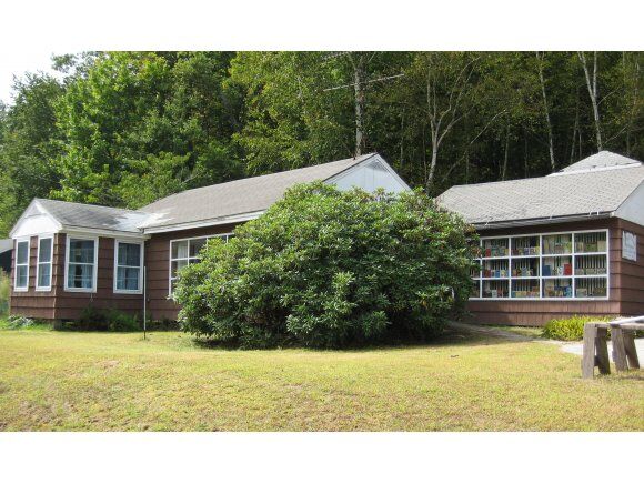 Property Photo:  1900 Hooksett Road  NH 03106 