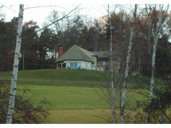 Property Photo: 122 Coachman'S Way VT 05001