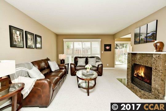 Property Photo:  59 Leeds Ct  CA 94526 