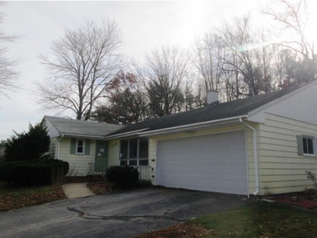 Property Photo:  255 Paquette Avenue  NH 03104 