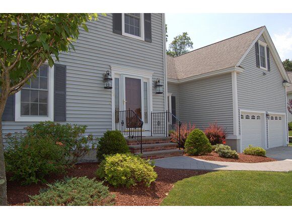 Property Photo:  24 Steeple View 24  NH 03811 