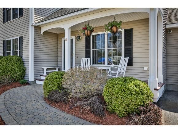 Property Photo:  12 Mandinbarb Circle  NH 03062 
