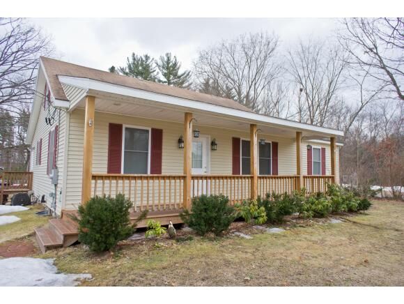 Property Photo: 1016 West Hollis Street NH 03062
