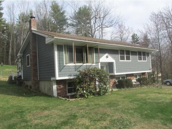 Property Photo:  28 Hoadley Road  NH 03220 