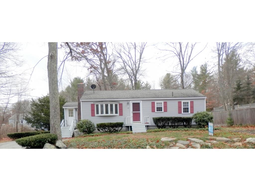 Property Photo:  27 Old Lee Rd.  NH 03856 