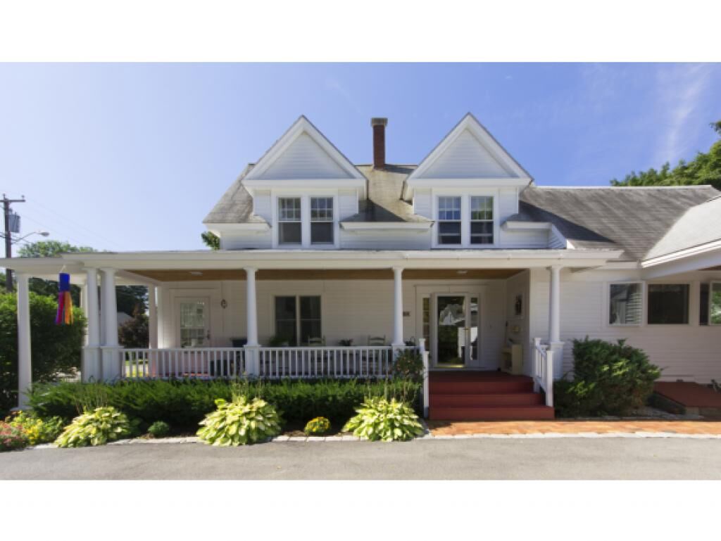 Property Photo:  15 High Street  NH 03867 
