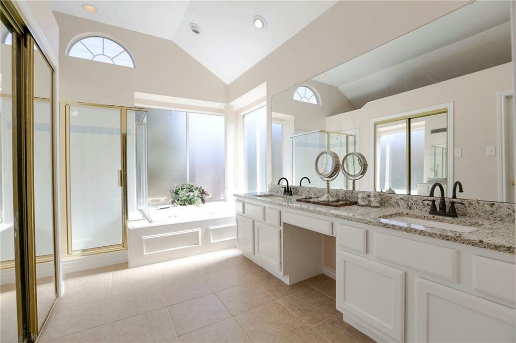 Property Photo: 1513 Scot Lane TX 76248