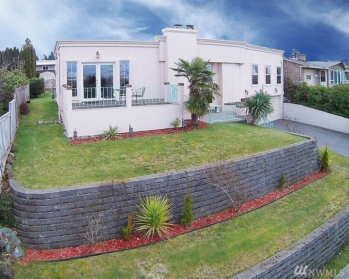 1321 N Heatherwood W  Tacoma WA 98406 photo