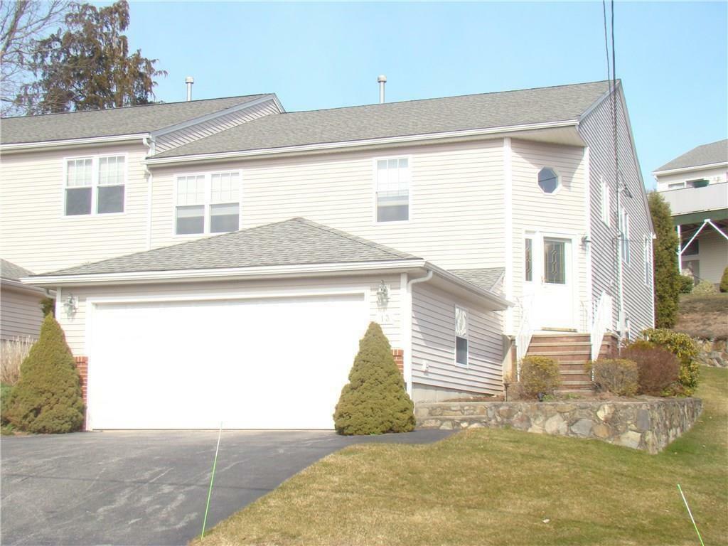 Property Photo: 13 Quail Ridge Rd, Unit#13 RI 02904