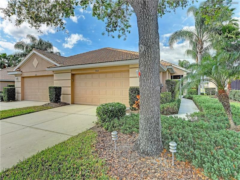 Property Photo: 8323 Summer Greens Terrace FL 34212