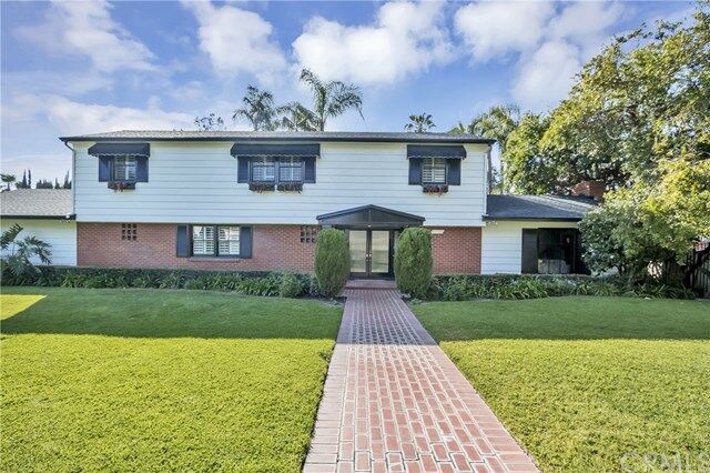 Property Photo: 2022 N Heliotrope Drive CA 92706