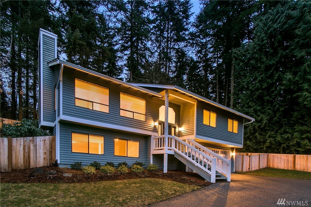 Property Photo:  12457 NE 136th Place  WA 98034 