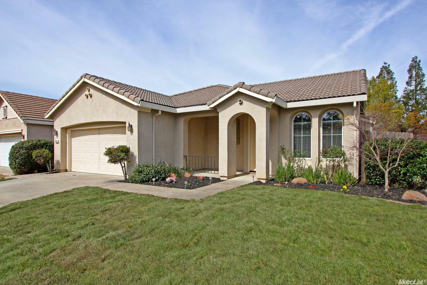 Property Photo:  9787 Westfalen Way  CA 95757 