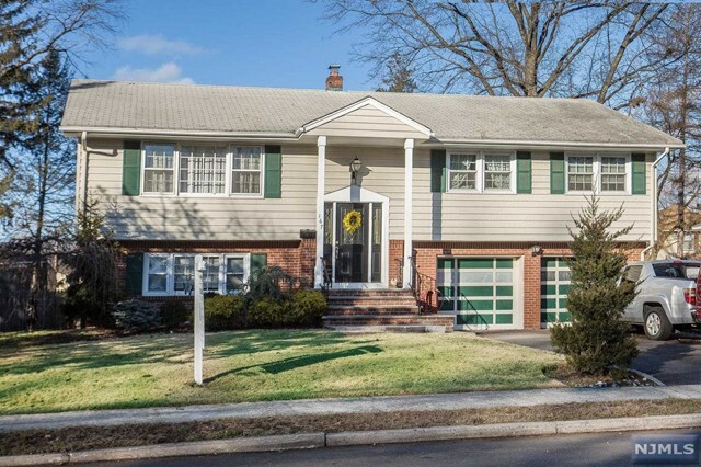 Property Photo:  167 Holland Avenue  NJ 07646 