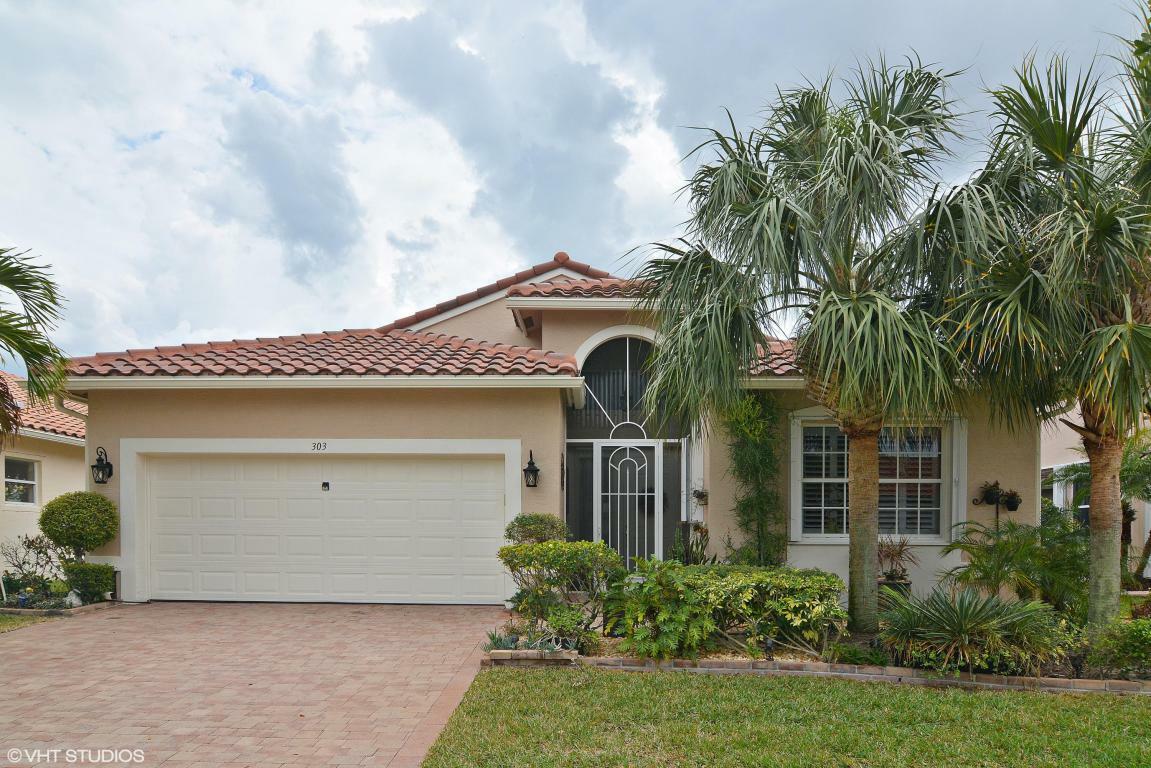 Property Photo:  303 NW Shoreline Circle  FL 34986 