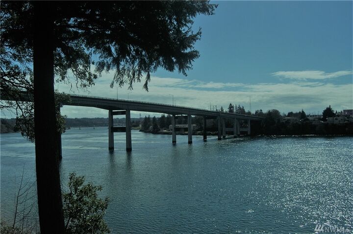 525 Lebo Blvd F2  Bremerton WA 98310 photo