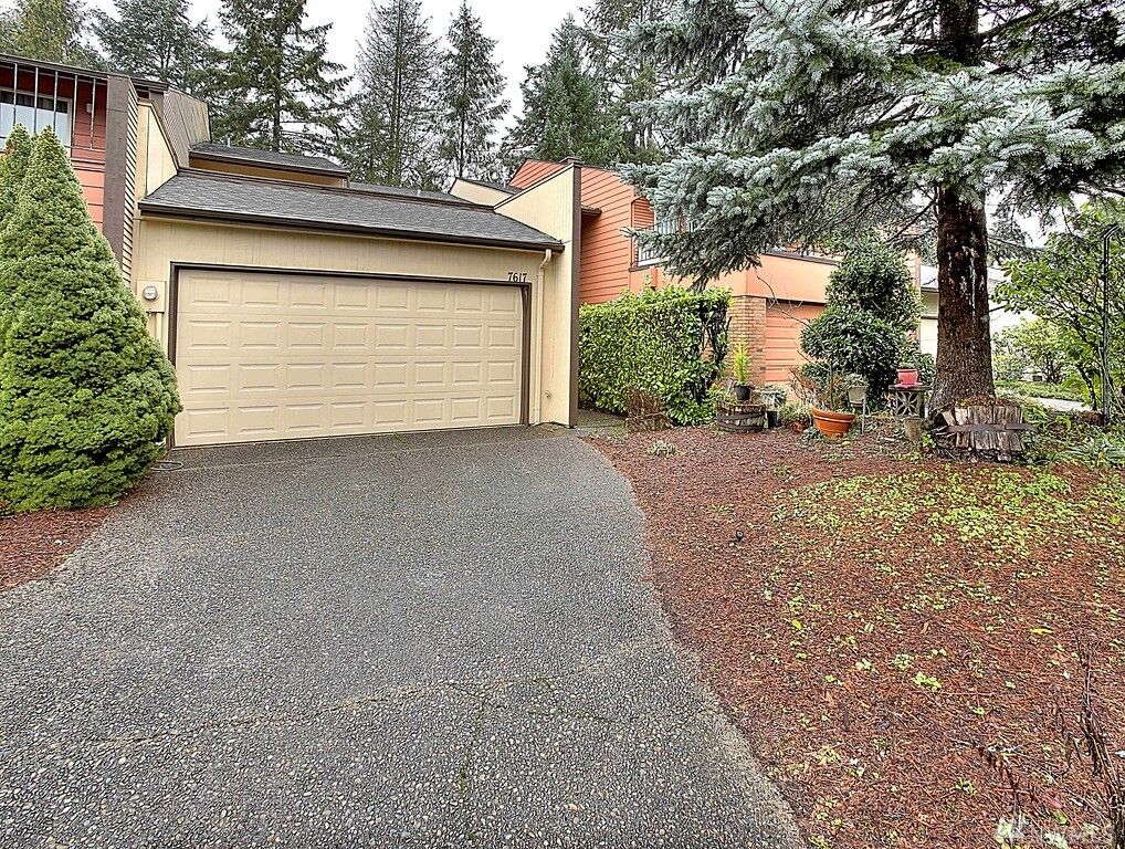 Property Photo: 7617 Zircon Dr SW WA 98498