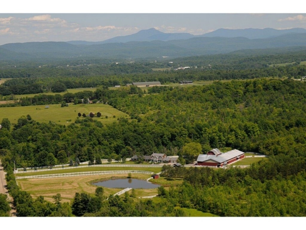 Property Photo:  490 Lime Kiln Road  VT 05445 