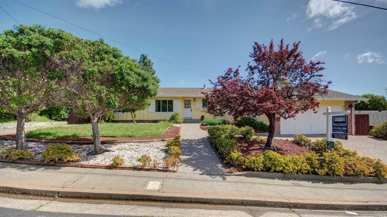 Property Photo:  44 Maplewood Drive  CA 94901 