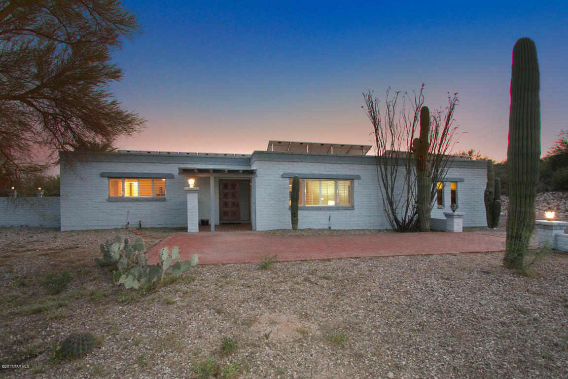 Property Photo: 4846 E Calle Chueca AZ 85718