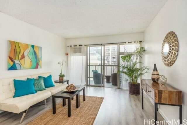 Property Photo:  2465 Kuhio Avenue 1206  HI 96815 
