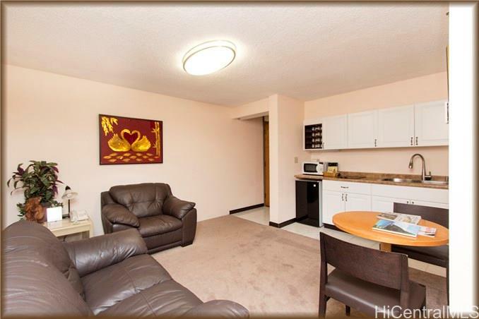 Property Photo:  1088 Bishop Street 1812  HI 96813 