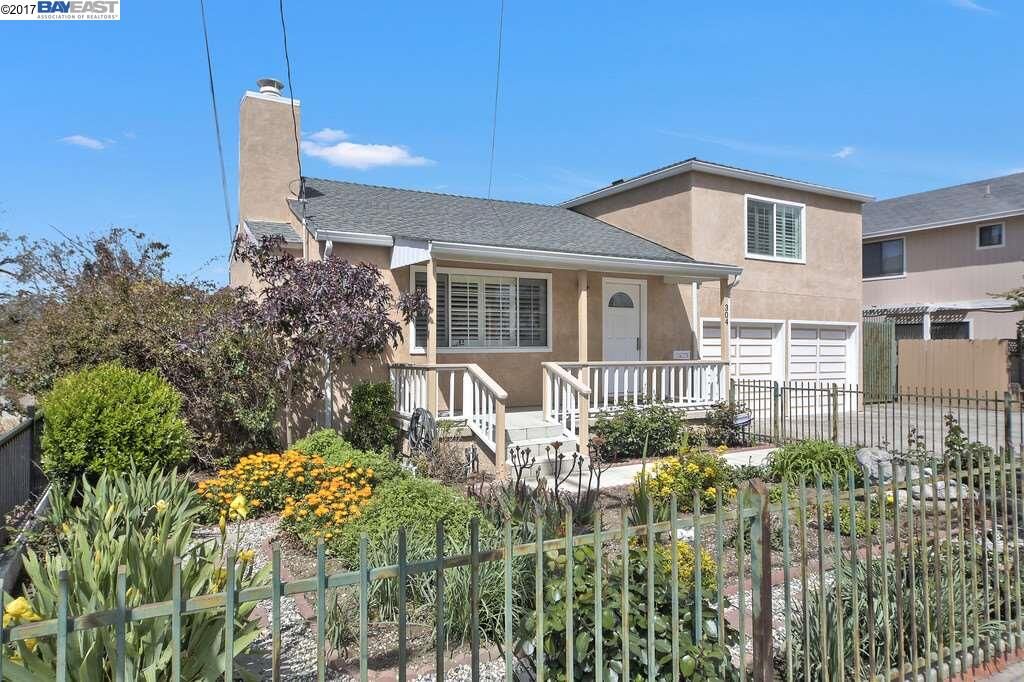 Property Photo: 304 Blossom Way CA 94541