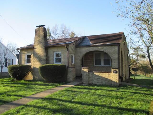 Property Photo: 100 Morris Street OH 43050