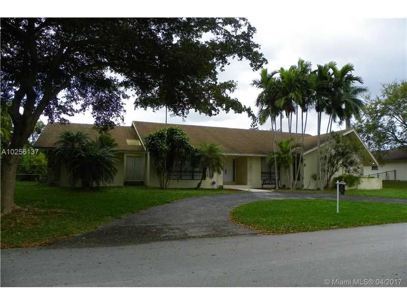 Property Photo: 7860 SW 173 Ter FL 33157