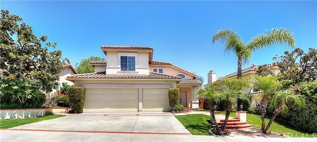 Property Photo:  40 Via Tronido  CA 92688 