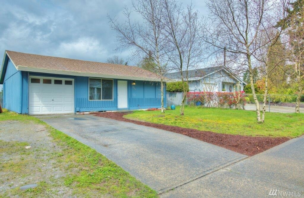 Property Photo:  906 S Orchard St  WA 98465 