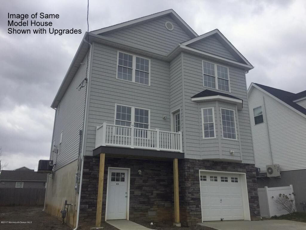 Property Photo: 905 Bay Avenue NJ 07735