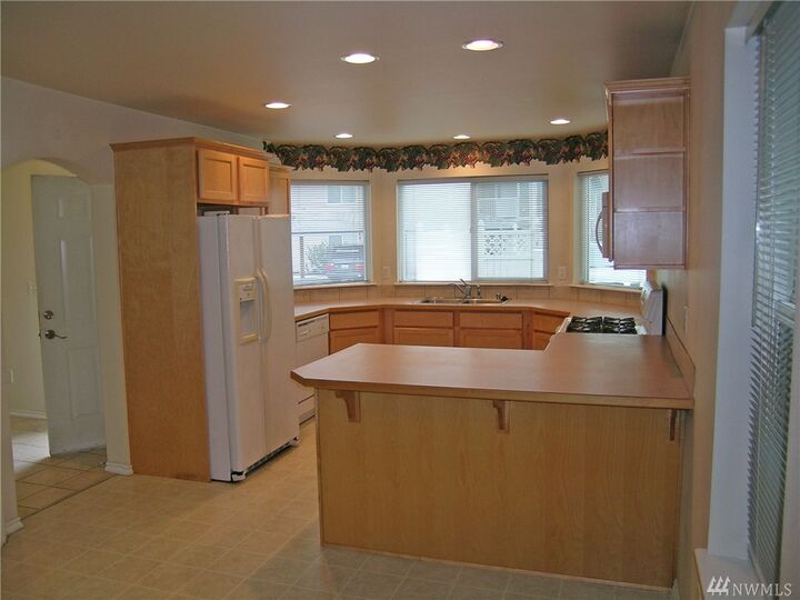 Property Photo:  909 Orchid Place 101  WA 98226 