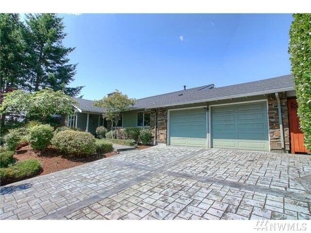 1333 183rd Ave NE  Bellevue WA 98008 photo