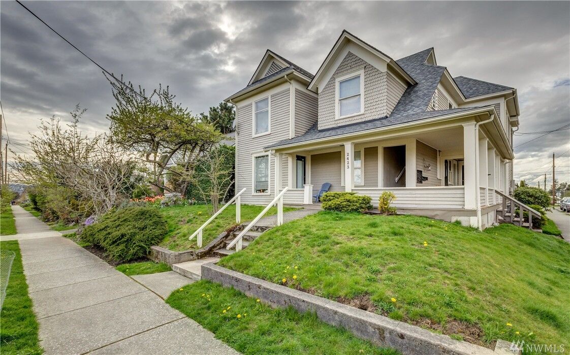 Property Photo: 2423 H Street WA 98225