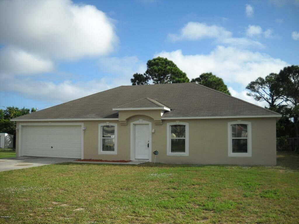 Property Photo:  6645 Dallas Avenue  FL 32927 