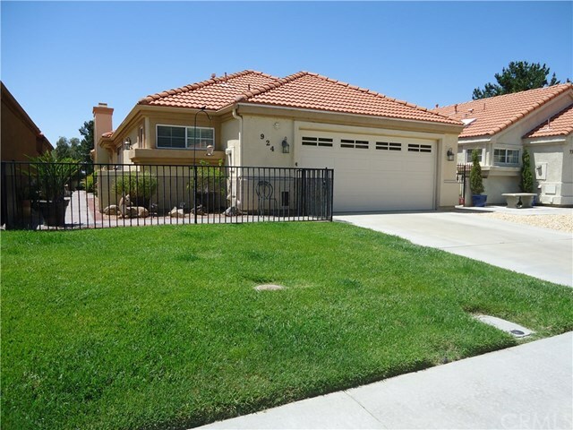 924 Bergamo Avenue  San Jacinto CA 92583 photo