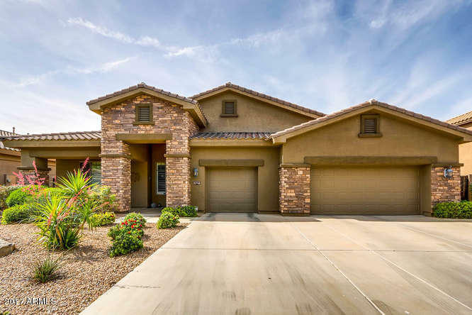 Property Photo: 11439 E Spaulding Avenue AZ 85212