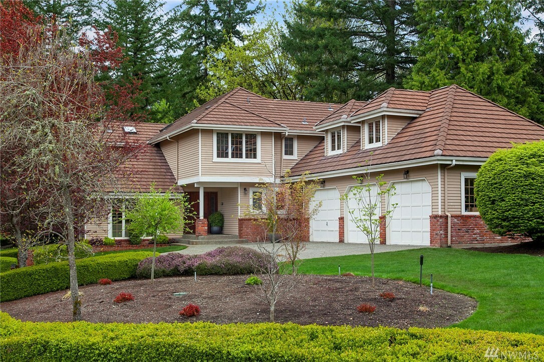 14268 209th Ave NE  Woodinville WA 98077 photo