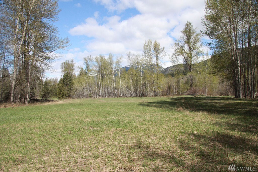 Property Photo:  18279 Highway 20  WA 98833 