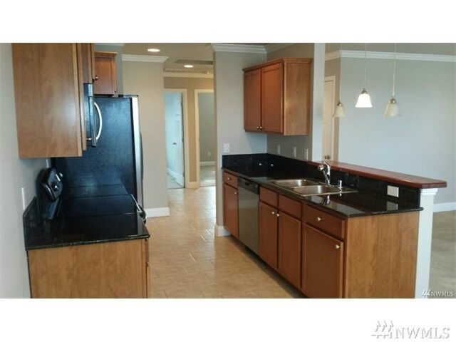 Property Photo:  955 Third St 101  WA 98230 