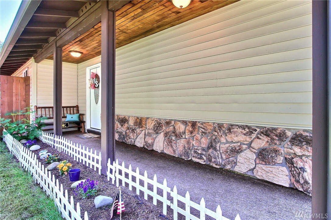 Property Photo: 2032 E 59th St WA 98404
