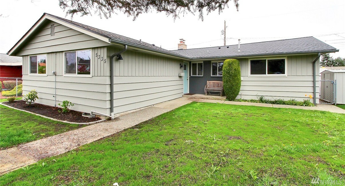 Property Photo: 5335 N 46th St WA 98407