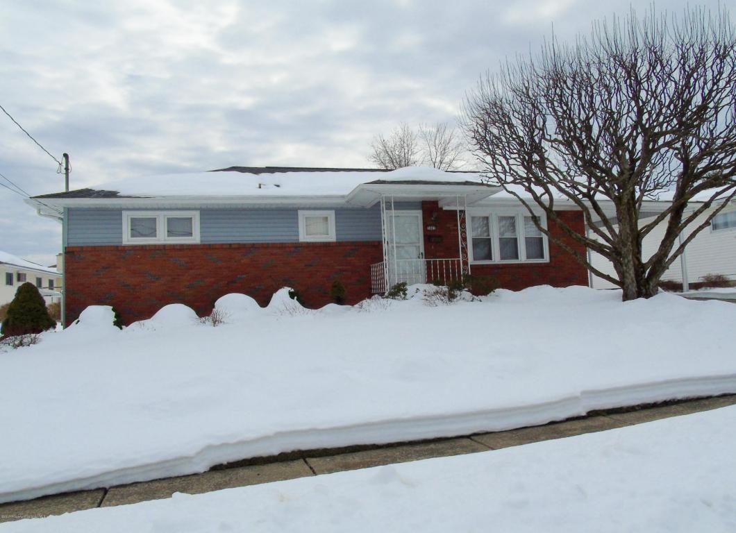 Property Photo: 3903 Winfield Avenue PA 18507