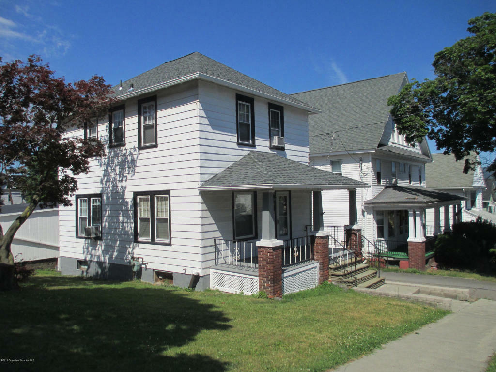 Property Photo:  642 Hickory Street  PA 18505 