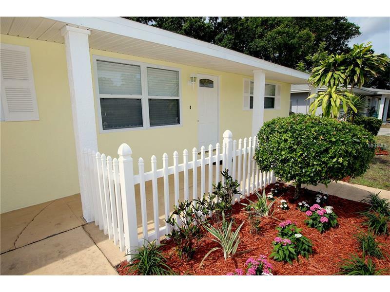 Property Photo: 4940 49th Avenue N FL 33709