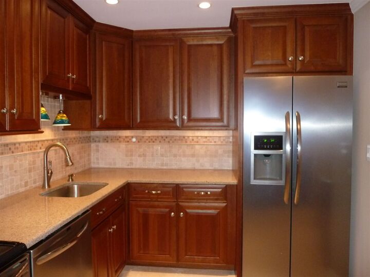 Property Photo:  1 Oak Hill Lane 122  NH 03062 