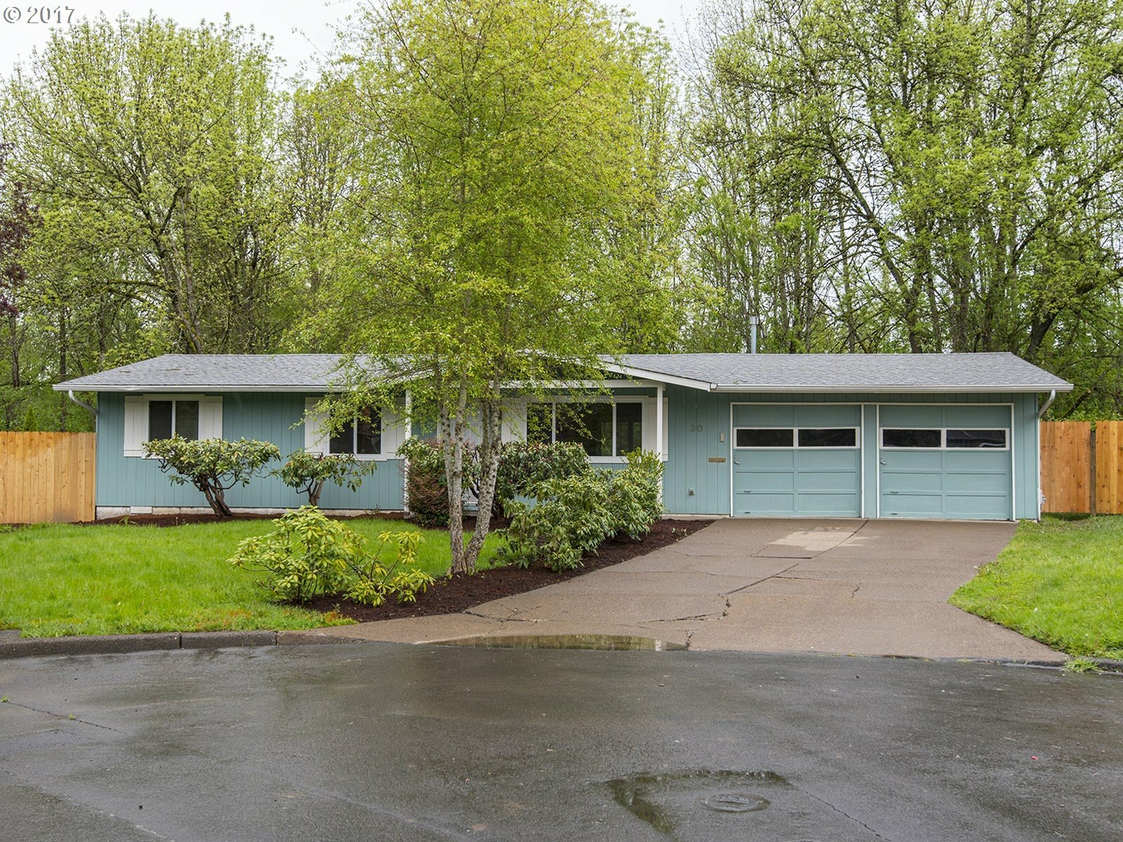 Property Photo:  30 SW 130th Ave  OR 97005 
